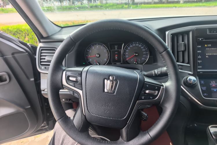 Used Toyota Crown 2015 2.0T Fashion Edition Steering Wheel