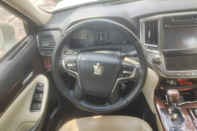 Used Toyota Crown 2015 2.0T Fashion Edition Steering Wheel