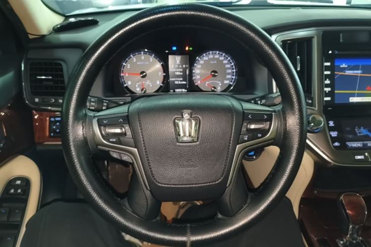 Used Toyota Crown 2015 2.0T Pioneer Edition Steering Wheel