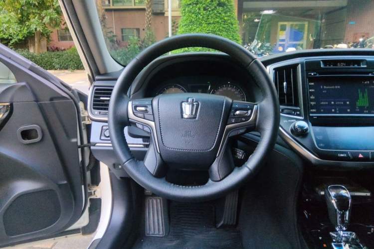 Used Toyota Crown 2015 2.0T Fashion Edition Steering Wheel