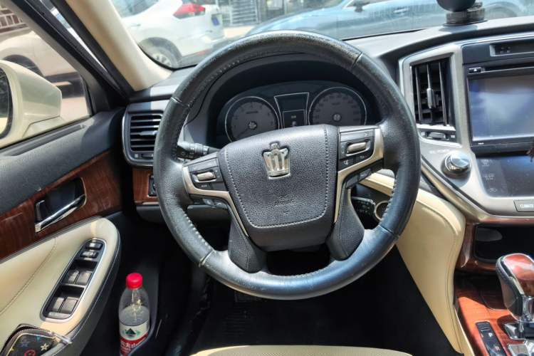 Used Toyota Crown 2015 2.0T Fashion Edition Steering Wheel