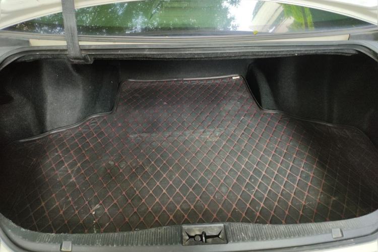 Used Toyota Crown 2015 2.0T Fashion Edition Trunk