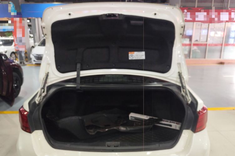 Used Toyota Crown 2015 2.5L Elite Edition Trunk