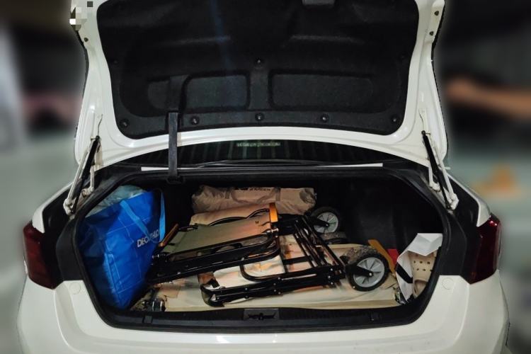 Used Toyota Crown 2015 2.0T Fashion Edition Trunk