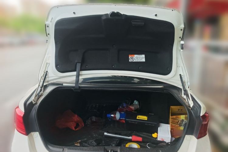 Used Toyota Crown 2015 2.0T Elite Edition Trunk