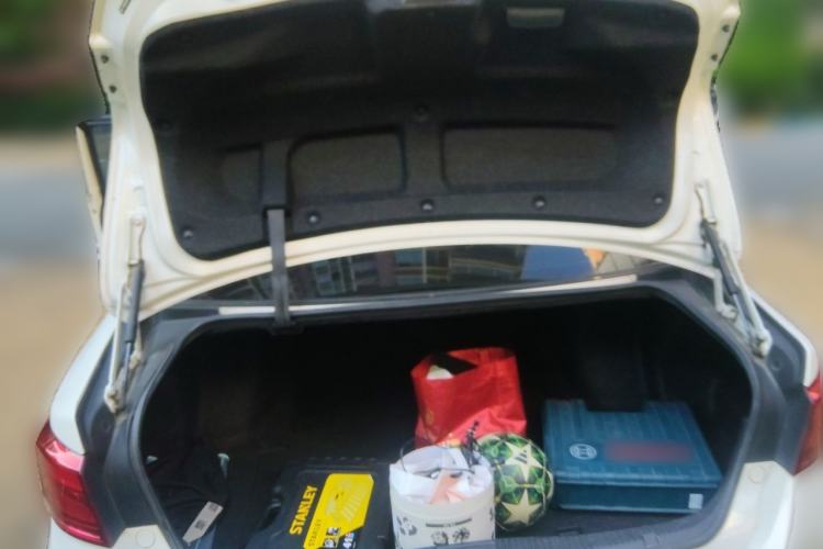 Used Toyota Crown 2015 2.0T Fashion Edition Trunk