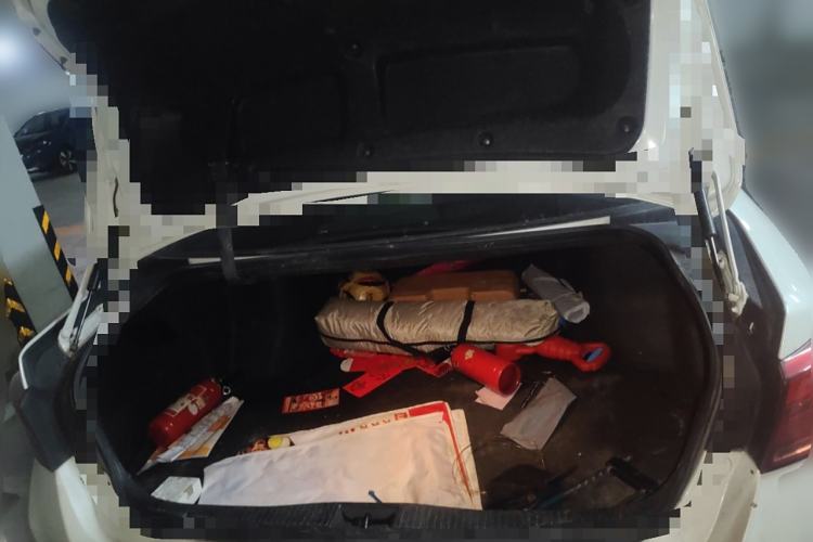Used Toyota Crown 2015 2.0T Fashion Edition Trunk