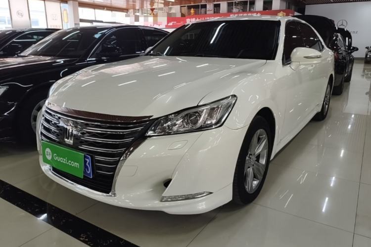 Used Toyota Crown 2015 2.0T Pioneer Edition Guazi used car, China used car export, Used car for sale, Used  cars, Cheapest cars for sale