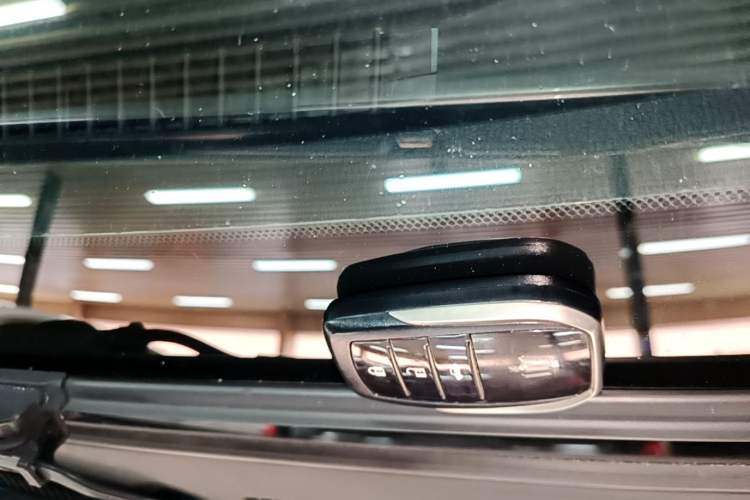 Used Toyota Crown 2015 2.0T Fashion Edition Vehicle Key