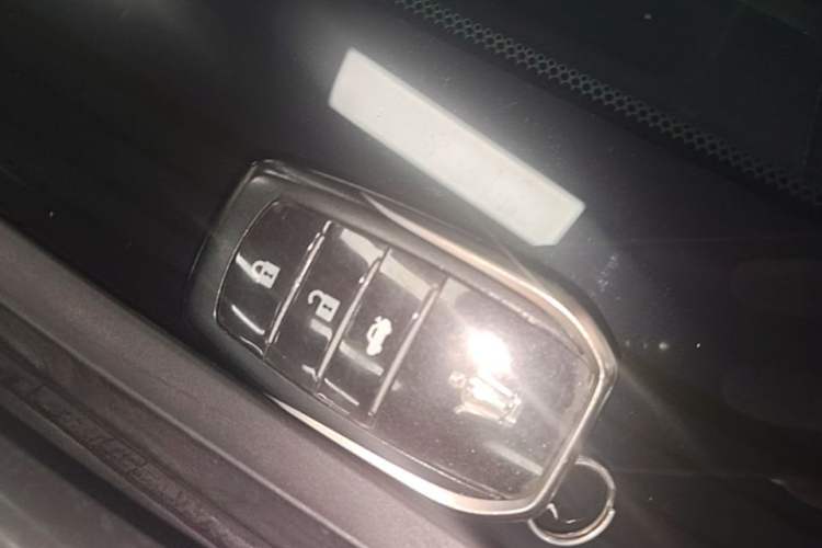 Used Toyota Crown 2015 2.5L Smart Edition Vehicle Key
