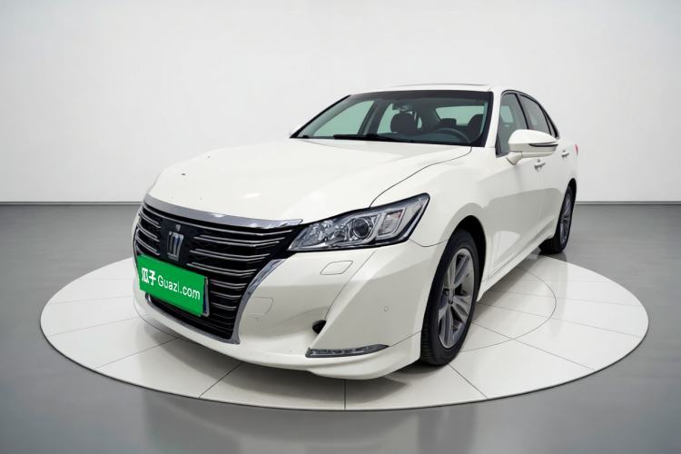 Ojetý Toyota Crown 2015 2.0T Fashion Edition Guazi used car, China used car export, Used car for sale, Used cars, Cheapest cars for sale