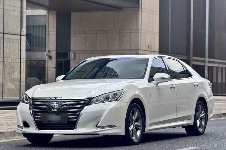 Used Toyota Crown 2015 2.5L Smart Edition Guazi used car, China used car export, Used car for sale, Used cars, Cheapest cars for sale