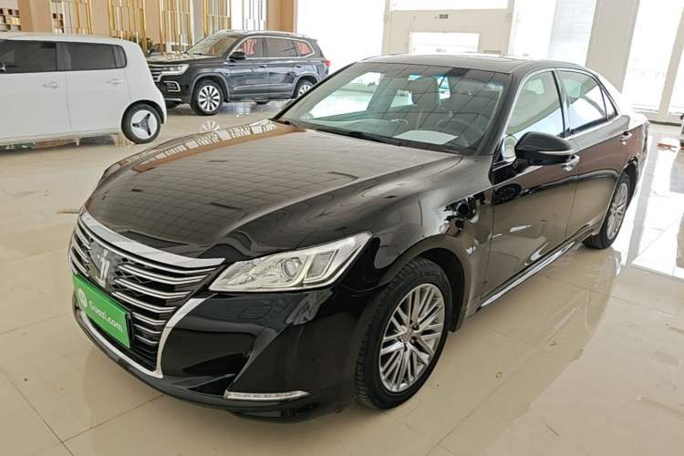 Used Toyota Crown 2017 2.0T Sport Edition Guazi used car, China used car export, Used car for sale, Used  cars, Cheapest cars for sale