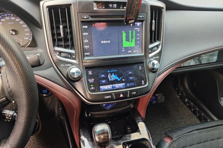 Used Toyota Crown 2017 2.0T Sport Edition Audio And AC Panel