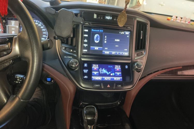 Used Toyota Crown 2017 2.0T Sport Edition Audio And AC Panel