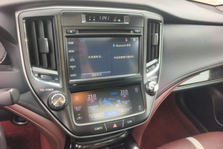 Used Toyota Crown 2017 2.0T Sport Edition Audio And AC Panel