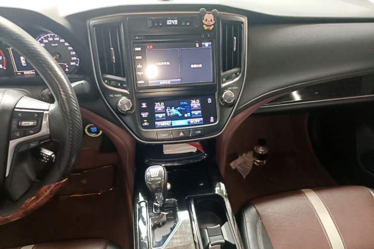 Used Toyota Crown 2017 2.0T Sport Edition Audio And AC Panel