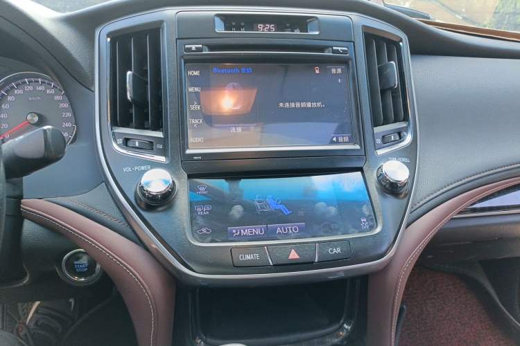 Used Toyota Crown 2017 2.0T Sport Edition Audio And AC Panel