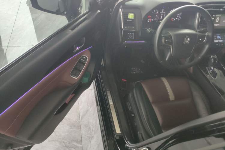 Used Toyota Crown 2017 2.0T Sport Edition Driver Seat