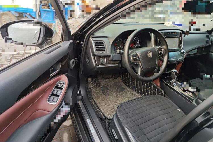Used Toyota Crown 2017 2.0T Sport Edition Driver Seat