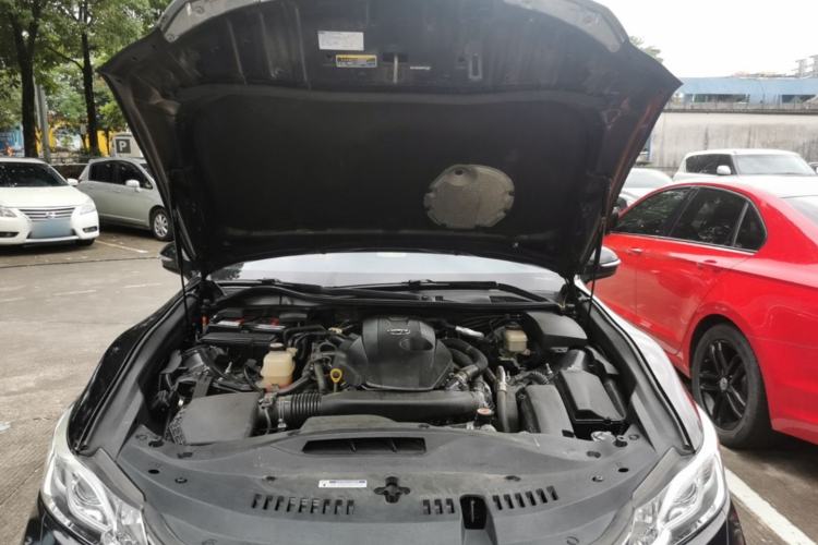 Used Toyota Crown 2017 2.0T Sport Edition Engine Bay
