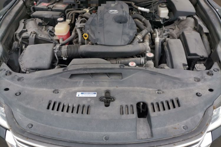 Used Toyota Crown 2017 2.0T Sport Edition Engine Bay
