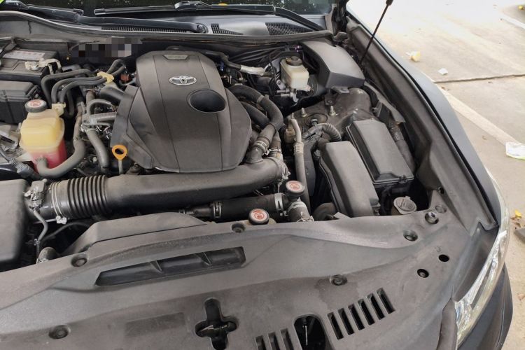 Used Toyota Crown 2017 2.0T Sport Edition Engine Bay Left