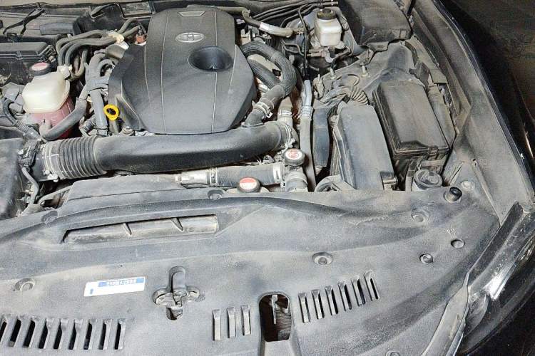 Used Toyota Crown 2017 2.0T Sport Edition Engine Bay Left