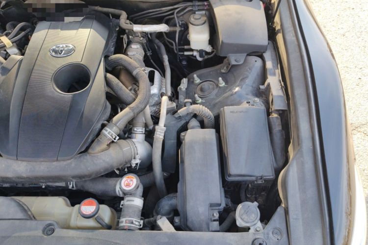 Used Toyota Crown 2017 2.0T Sport Edition Engine Bay Left