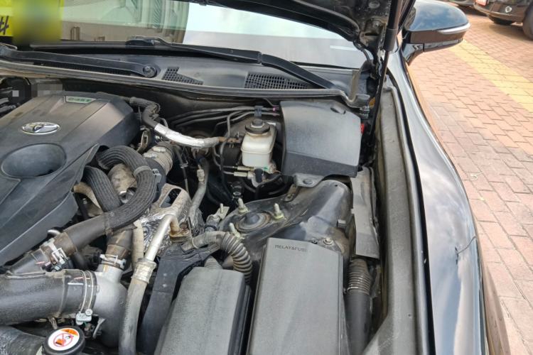 Used Toyota Crown 2017 2.0T Sport Edition Engine Bay Left