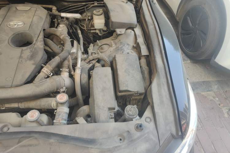 Used Toyota Crown 2017 2.0T Sport Edition Engine Bay Left