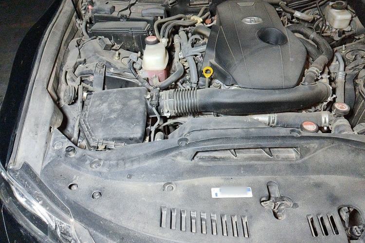 Used Toyota Crown 2017 2.0T Sport Edition Engine Bay Right