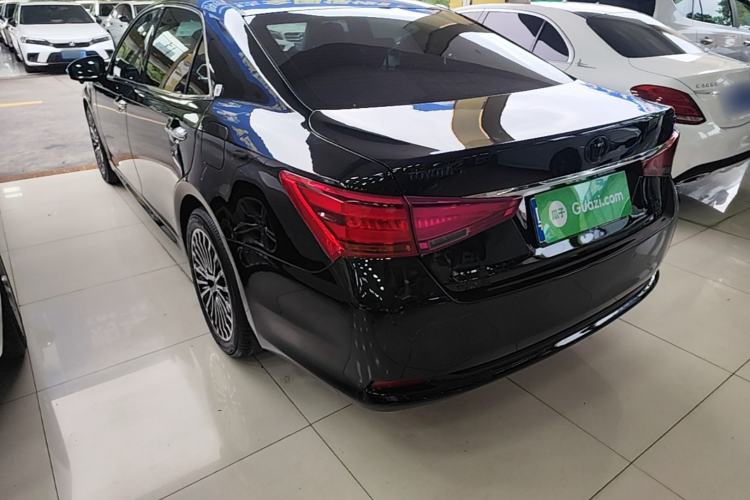 Used Toyota Crown 2017 2.0T Sport Edition Exterior 2