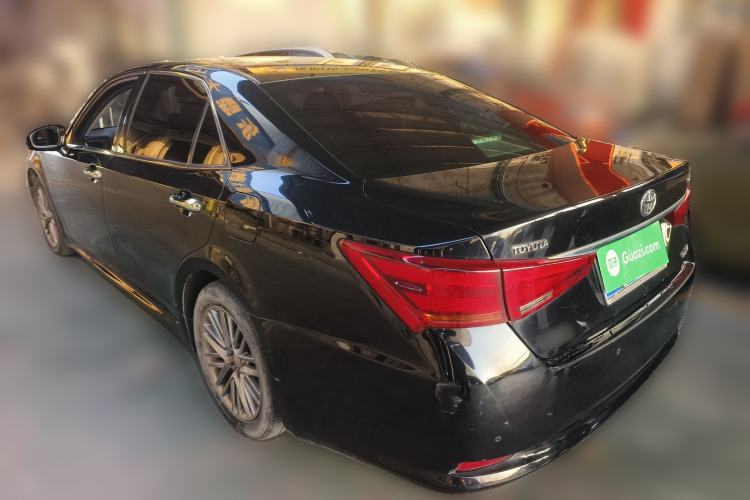Used Toyota Crown 2017 2.0T Sport Edition Exterior 3