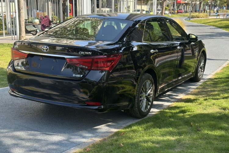 Used Toyota Crown 2017 2.0T Sport Edition Exterior 4