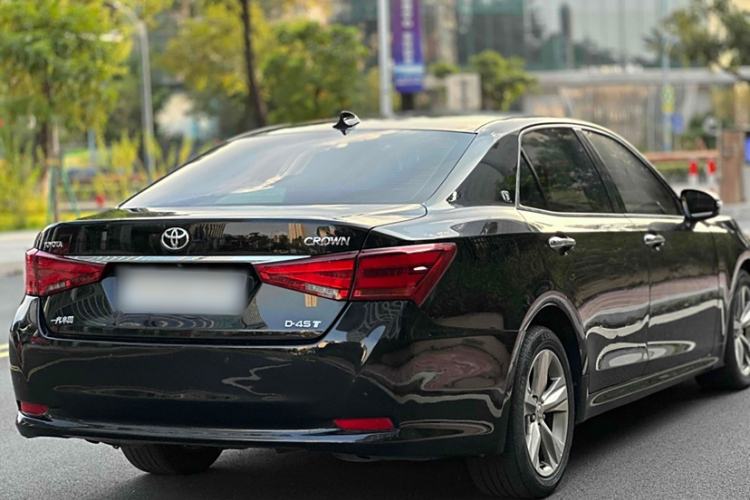 Used Toyota Crown 2017 2.0T Sport Edition Exterior 5