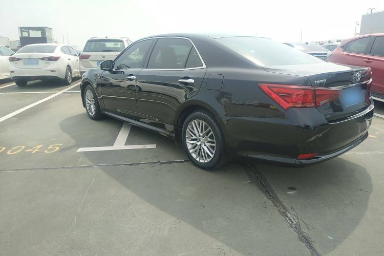 Used Toyota Crown 2017 2.0T Sport Edition Exterior 5
