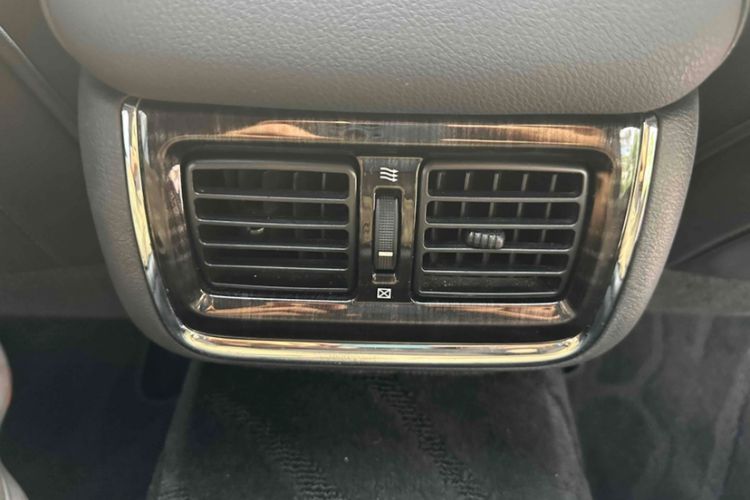 Used Toyota Crown 2017 2.0T Sport Edition Exterior 8