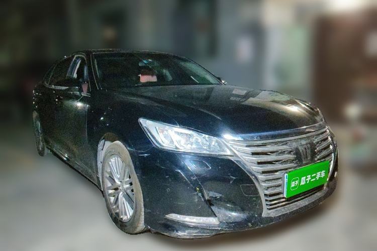 Used Toyota Crown 2017 2.0T Sport Edition Front Right 45 Deg
