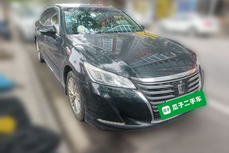 Used Toyota Crown 2017 2.0T Sport Edition Front Right 45 Deg