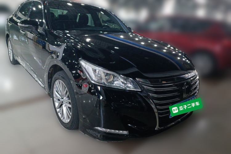 Used Toyota Crown 2017 2.0T Sport Edition Front Right 45 Deg