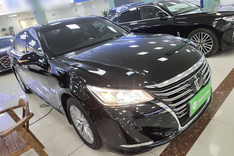 Used Toyota Crown 2017 2.0T Sport Edition Front Right 45 Deg