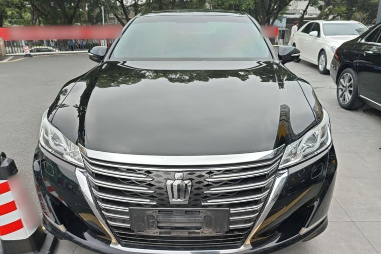 Used Toyota Crown 2017 2.0T Sport Edition Front