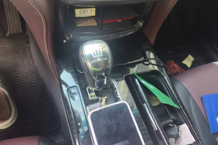 Used Toyota Crown 2017 2.0T Sport Edition Gear Lever