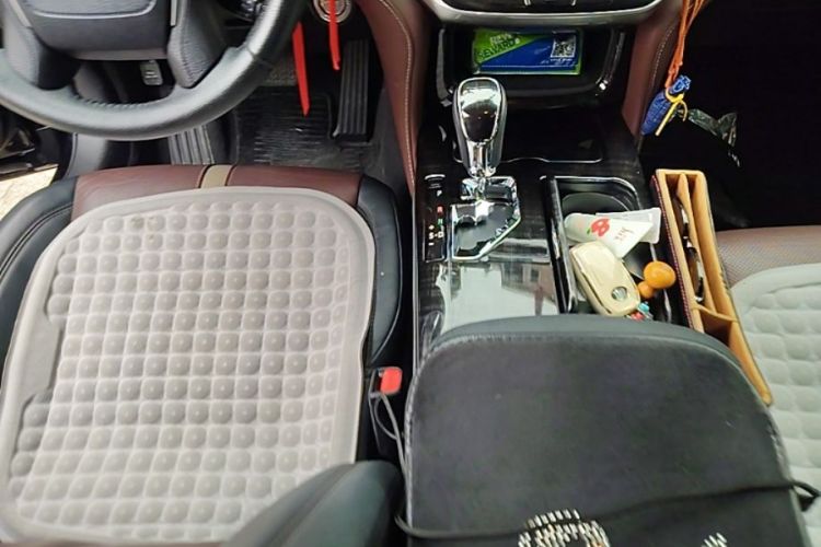 Used Toyota Crown 2017 2.0T Sport Edition Gear Lever