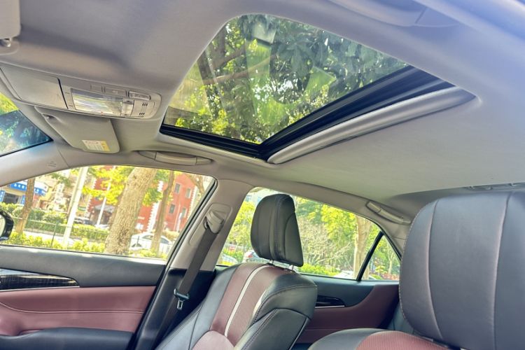 Used Toyota Crown 2017 2.0T Sport Edition Headliner