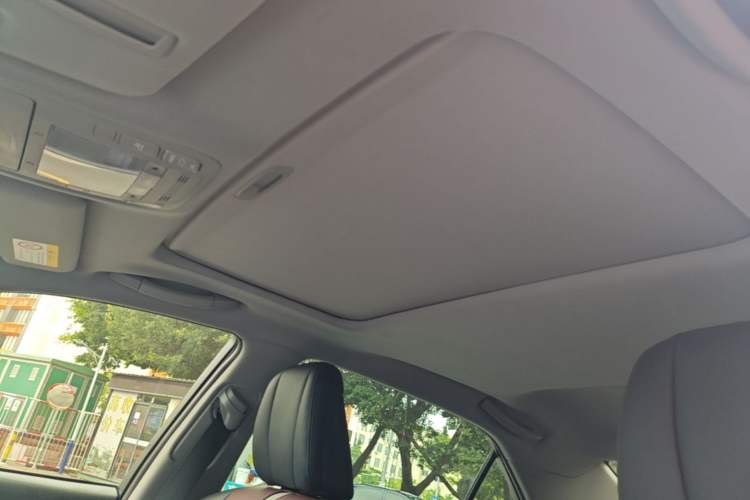 Used Toyota Crown 2017 2.0T Sport Edition Headliner