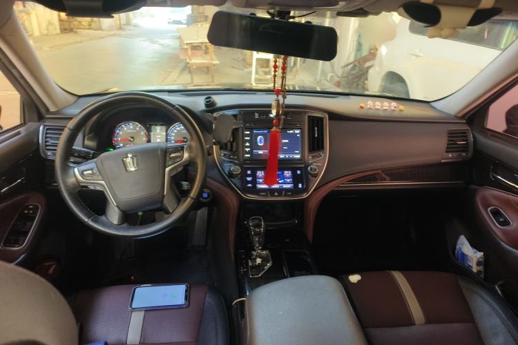 Used Toyota Crown 2017 2.0T Sport Edition Interior 2