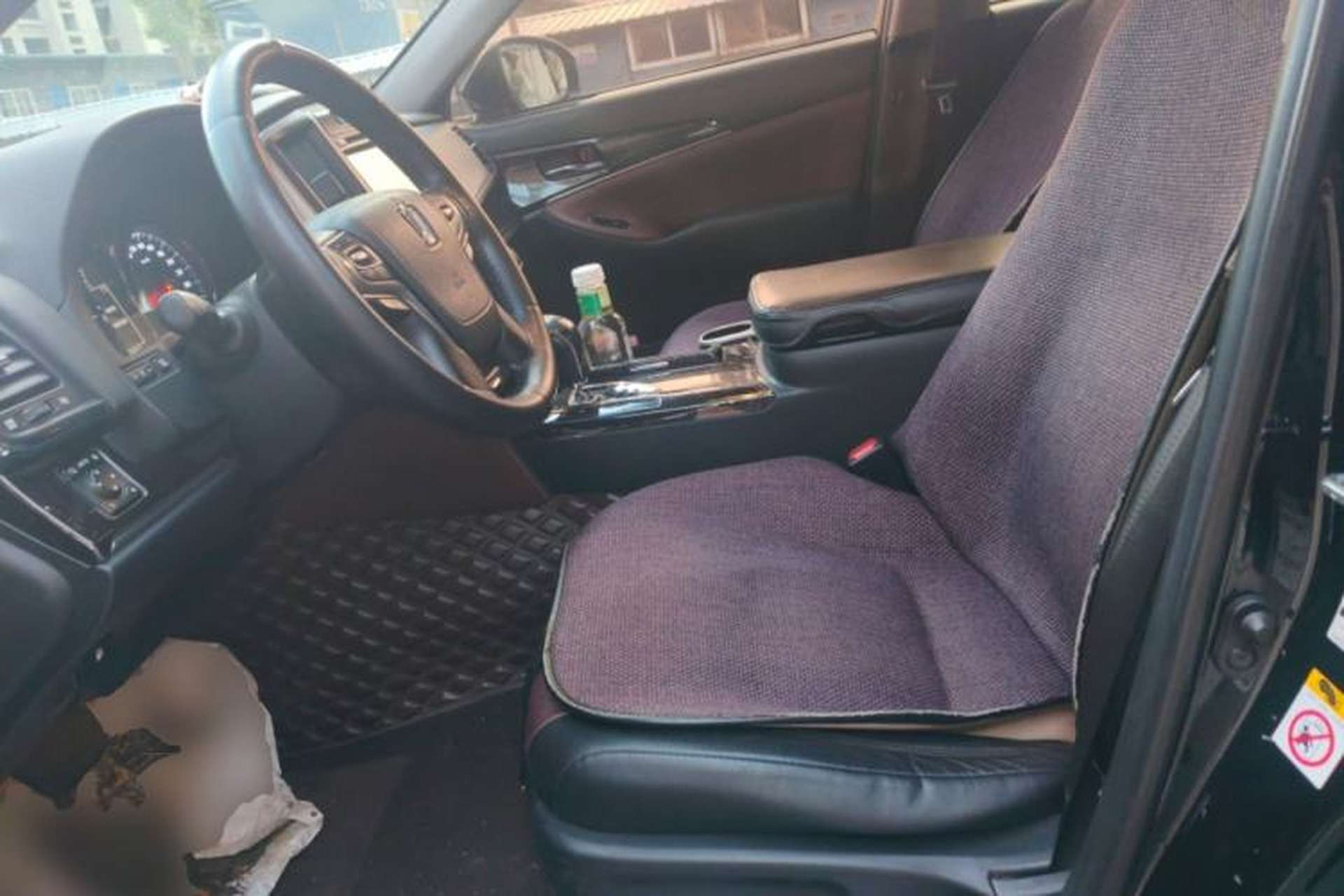 Used Toyota Crown 2017 2.0T Sport Edition Left Front Seat