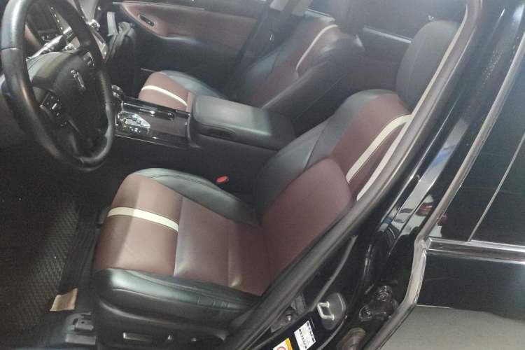 Used Toyota Crown 2017 2.0T Sport Edition Left Front Seat